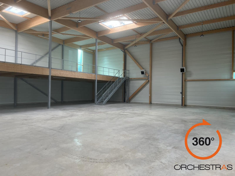 Local d'activités - 786 m²