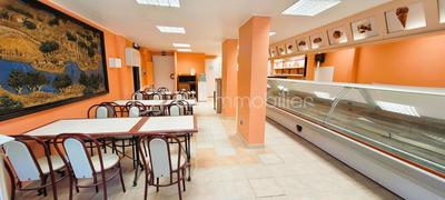 Appartement - 181 m² - 6 pièces