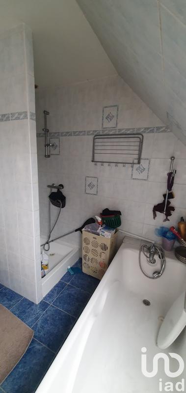 Maison - 164 m² - 9 pièces