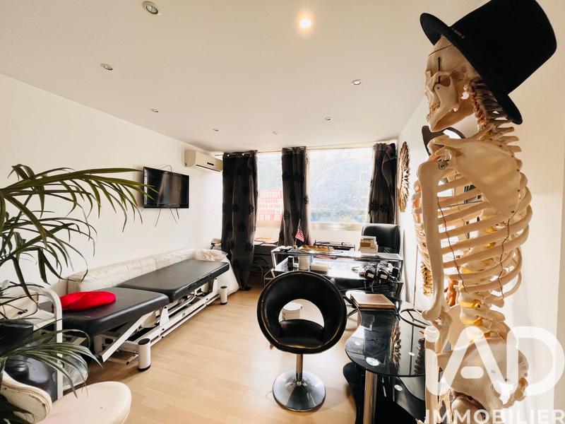 Appartement - 114 m² - 4 pièces