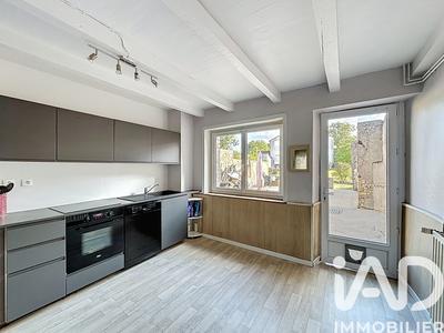 Maison - 150 m² - 5 pièces