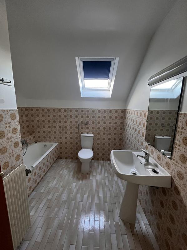 Maison - 170 m² - 6 pièces