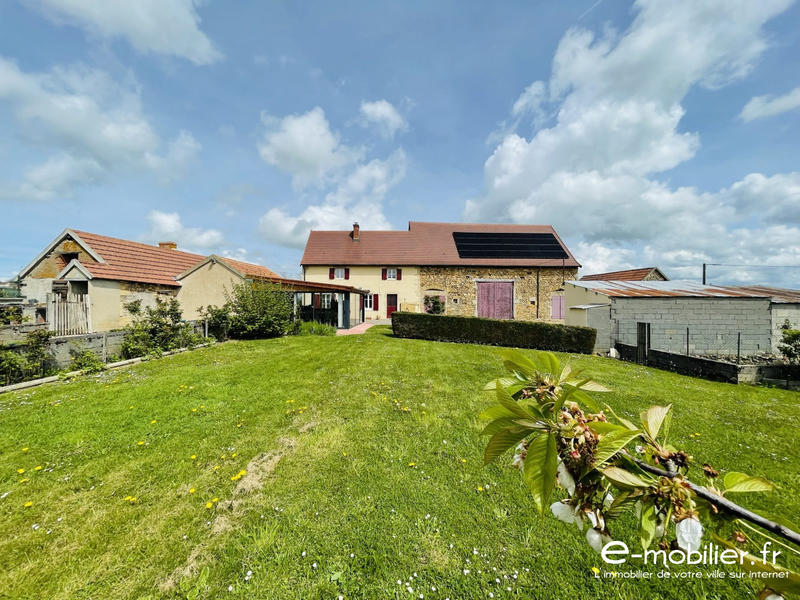 Maison - 110 m² - 5 pièces