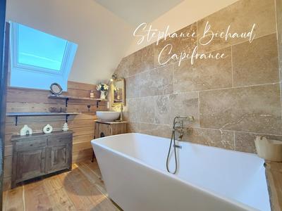 Maison - 169 m² - 6 pièces