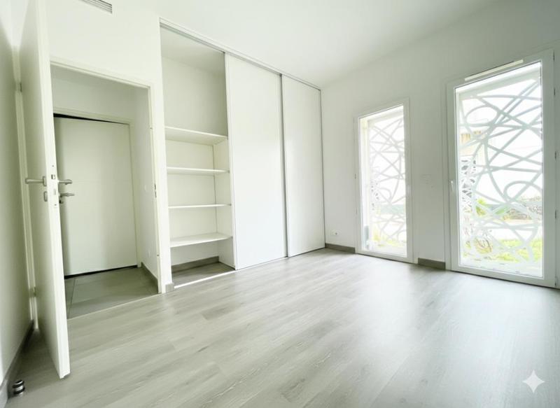 Appartement - 151 m² - 5 pièces