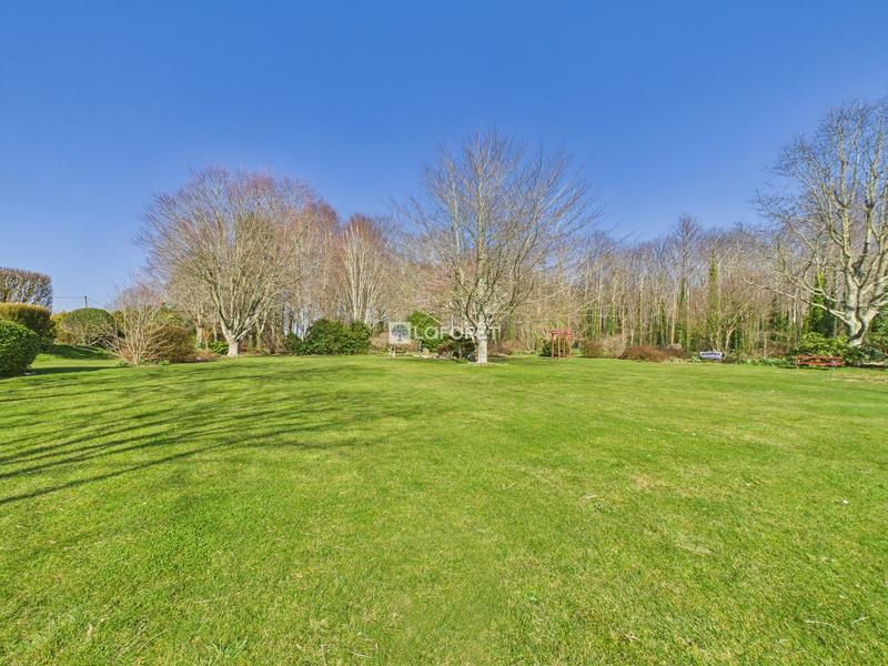 Maison traditionnelle - 120 m² - 5 pièces