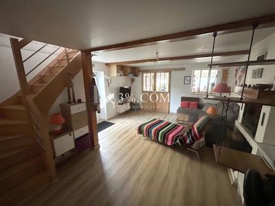 Maison - 103 m² - 6 pièces