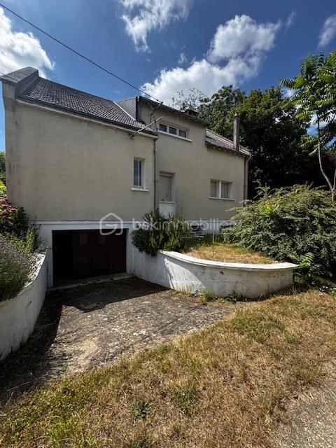 Propriété - 180 m² - 8 pièces