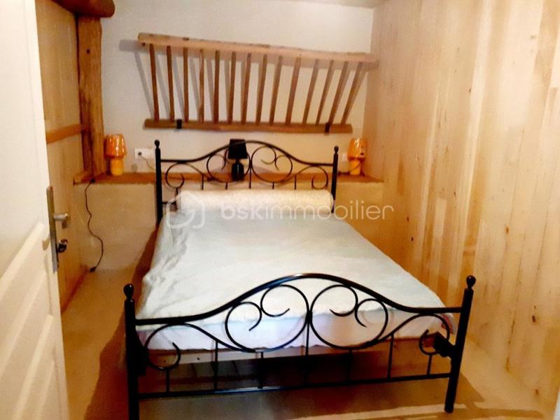 Propriété - 271 m² - 10 pièces