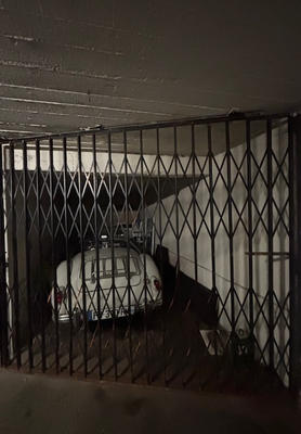 Parking / Garage - 11 m²