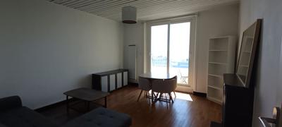 Appartement - 60 m² - 2 pièces