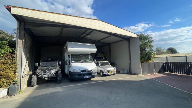 Maison - 195 m² - 8 pièces