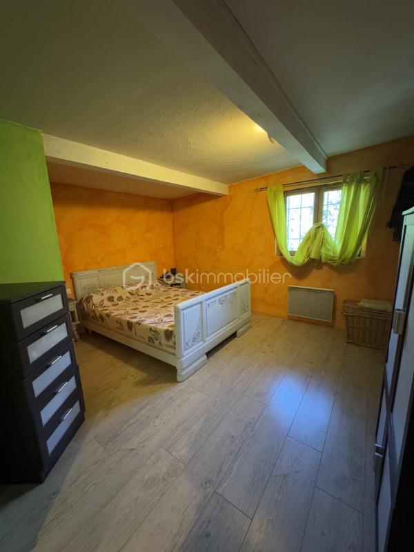 Maison traditionnelle - 103 m² - 4 pièces