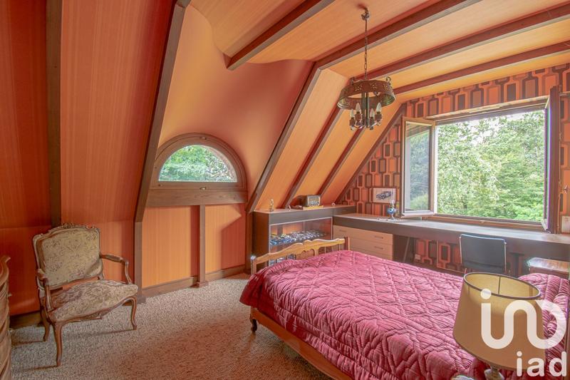 Maison - 333 m² - 8 pièces