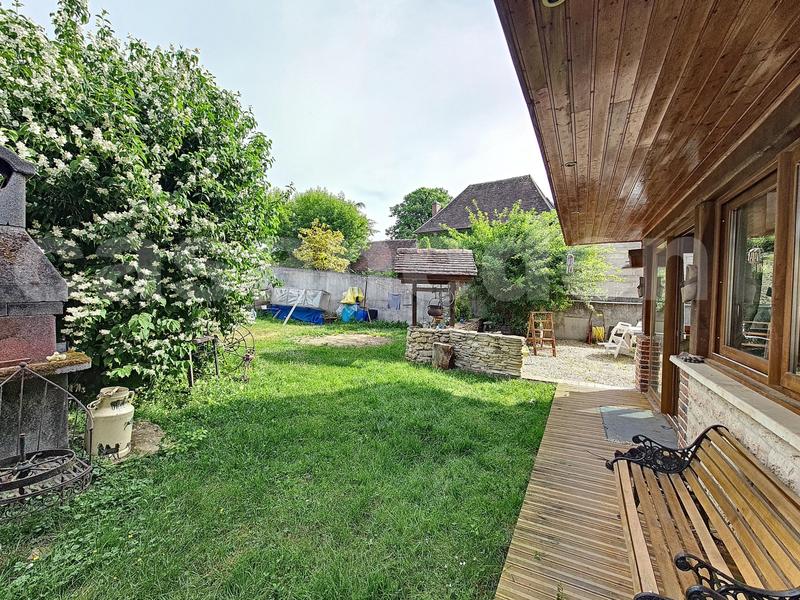 Maison - 270 m² - 7 pièces