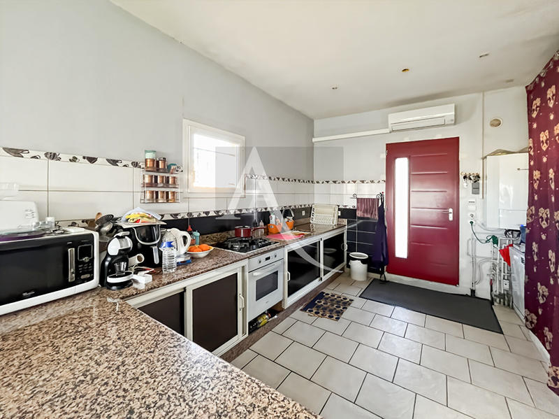 Maison - 160 m² - 9 pièces