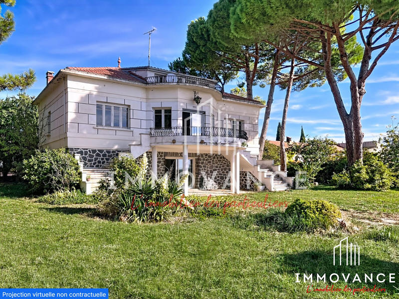 Villa - 210 m² - 6 pièces