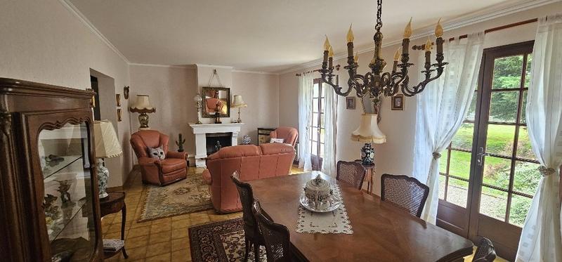 Maison - 123 m² - 6 pièces