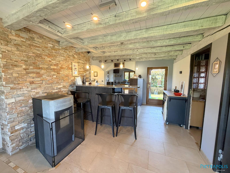 Maison - 159 m² - 5 pièces