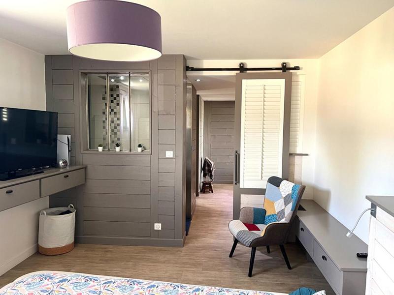 Maison - 235 m² - 8 pièces