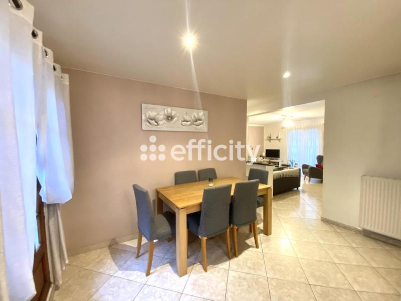 Pavillon - 118 m² - 6 pièces