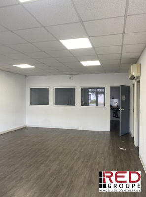 Bureau - 2 977 m²