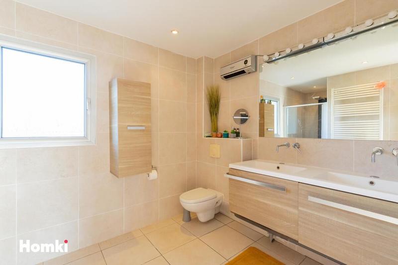 Maison - 160 m² - 5 pièces