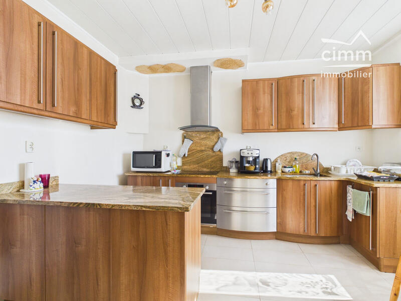 Maison - 131 m² - 5 pièces