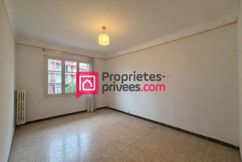 Appartement - 75 m² - 4 pièces