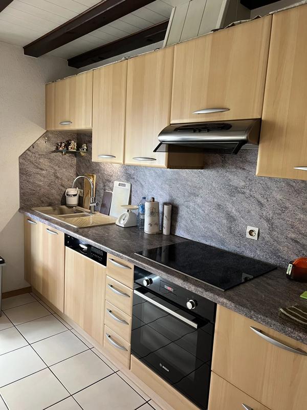 Maison - 98 m² - 5 pièces