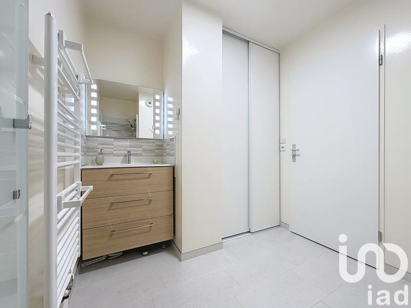 Appartement - 79 m² - 4 pièces