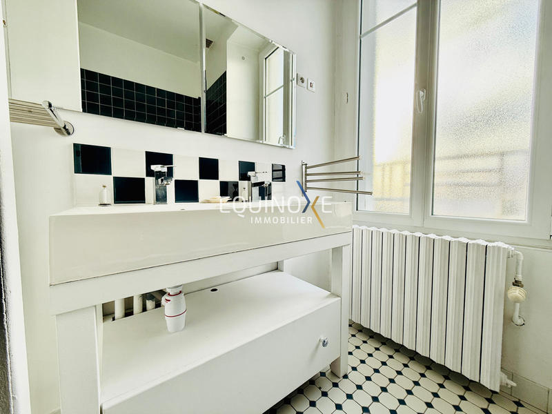 Maison - 161 m² - 7 pièces