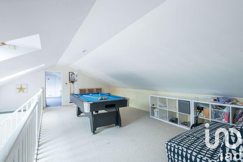 Maison - 184 m² - 6 pièces