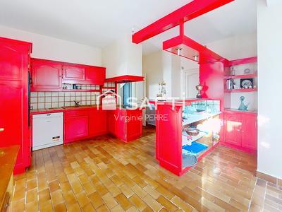 Villa - 223 m² - 7 pièces