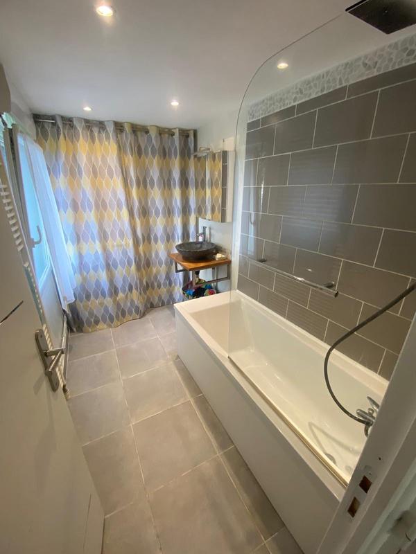 Maison - 114 m² - 5 pièces