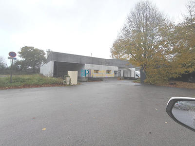 Local d'activités - 1 800 m²