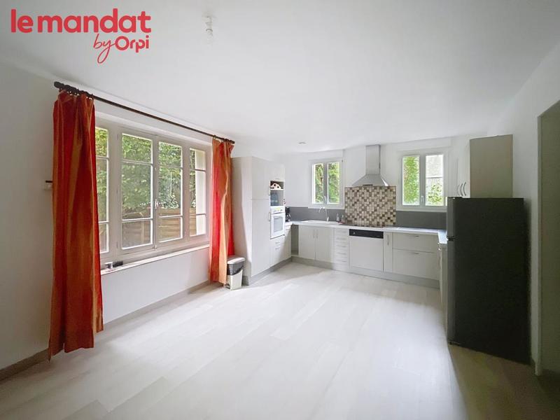 Maison - 120 m² - 4 pièces