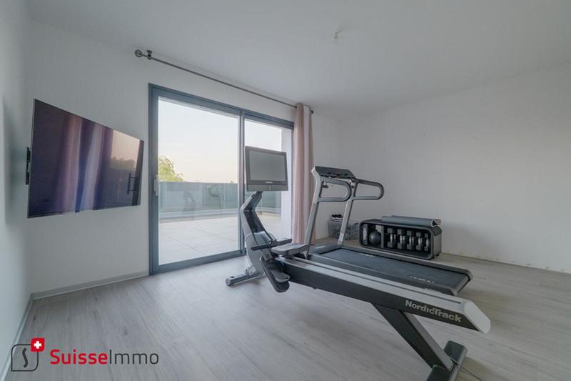 Villa - 302 m² - 7 pièces