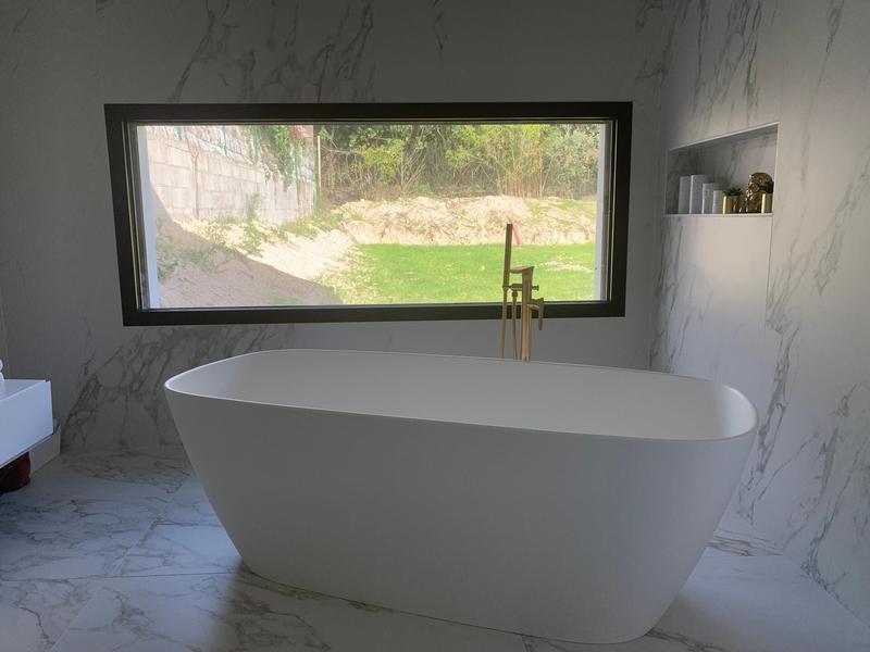 Maison - 215 m² - 7 pièces