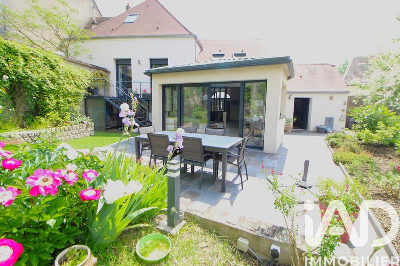 Maison - 170 m² - 6 pièces