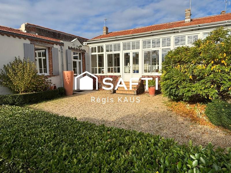 Maison - 199 m² - 7 pièces