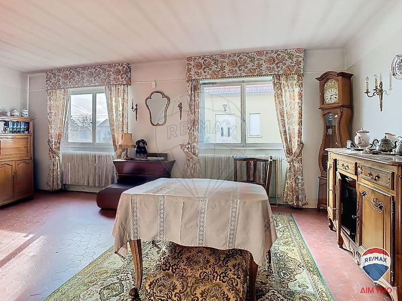 Maison - 157 m² - 7 pièces