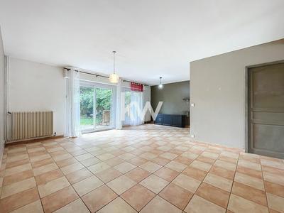 Pavillon - 92 m² - 5 pièces