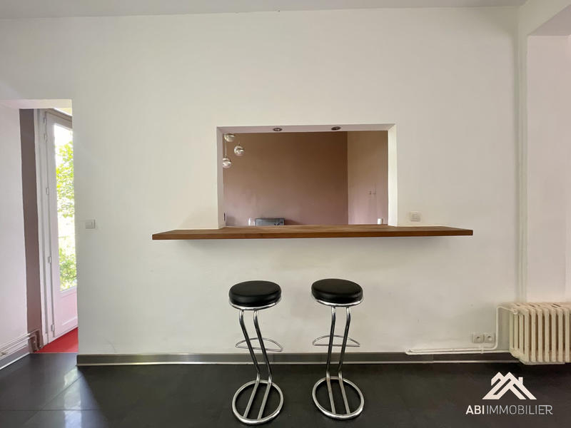 Appartement - 60 m² - 1 pièce