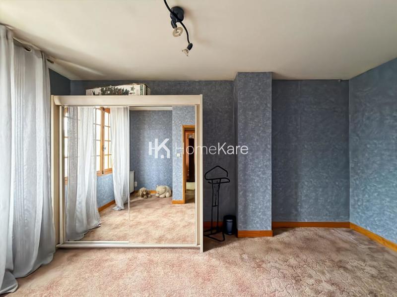 Maison - 90 m² - 3 pièces