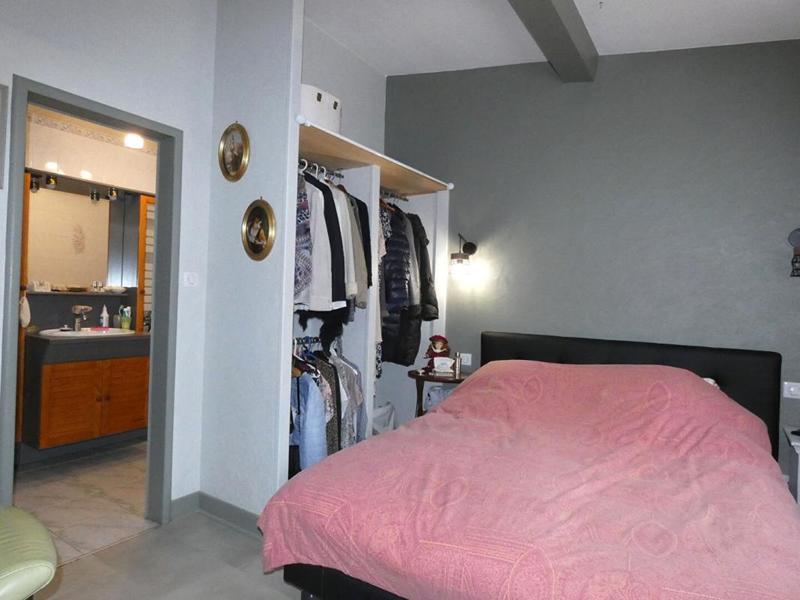 Maison - 260 m² - 9 pièces