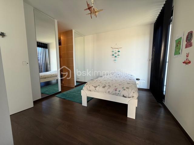 Maison d'architecte - 264 m² - 7 pièces