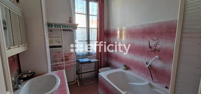 Maison de ville - 180 m² - 7 pièces