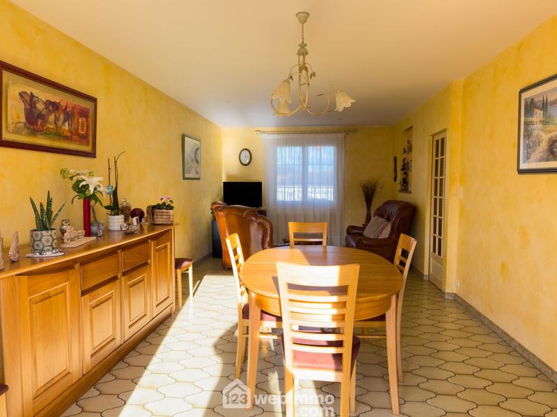 Maison - 85 m² - 4 pièces