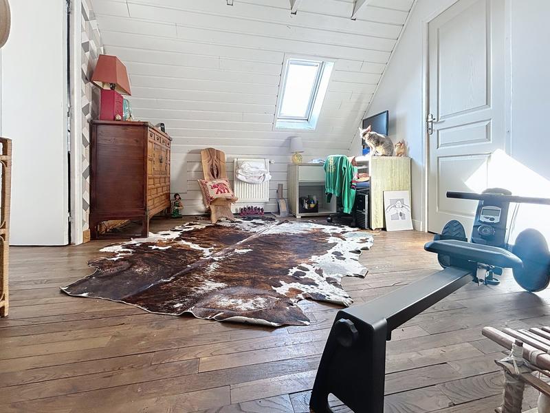 Maison - 159 m² - 7 pièces